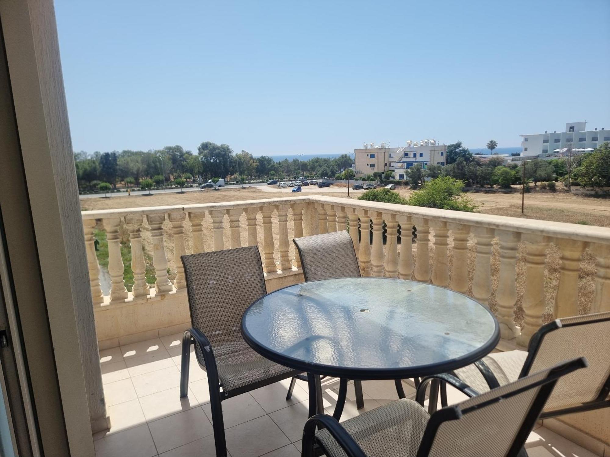 King'S Holiday Apartments Paphos Værelse billede